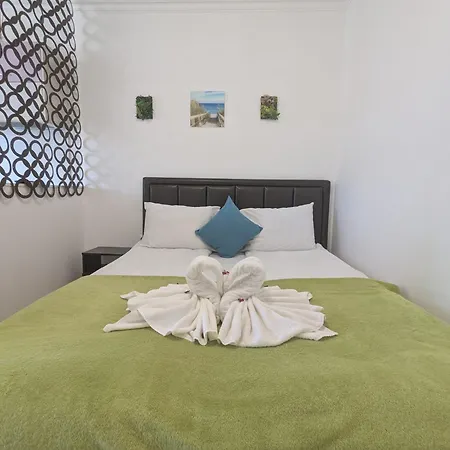 Fregata 16 דירה *