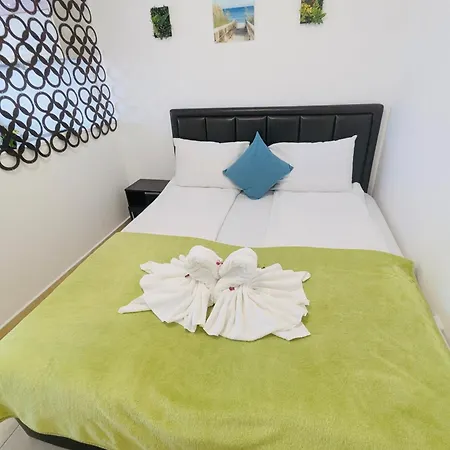 Fregata 16 דירה סבטי ולאס