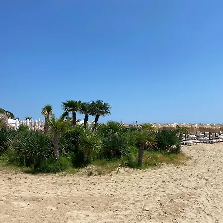 Apartment Fregata 16 *